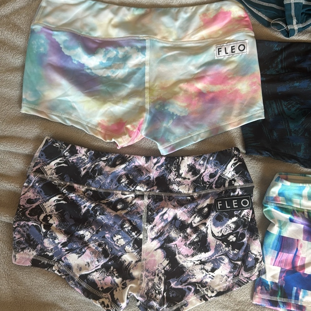 Fleo Colorful Bottoms Collection - Picture 2 of 6